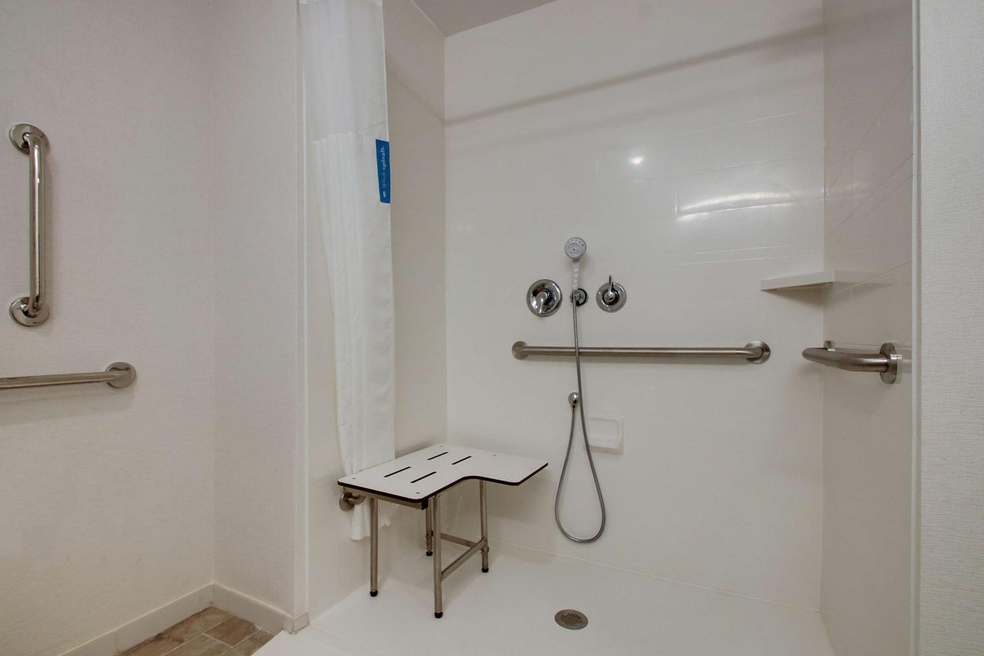 Hampton Inn Sneads Ferry Topsail Beach מראה חיצוני תמונה